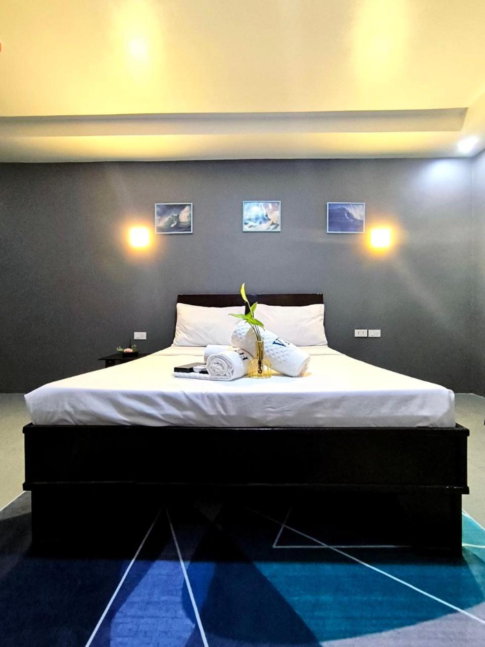 Vincent Resort Hotel Angeles Ngoại thất bức ảnh