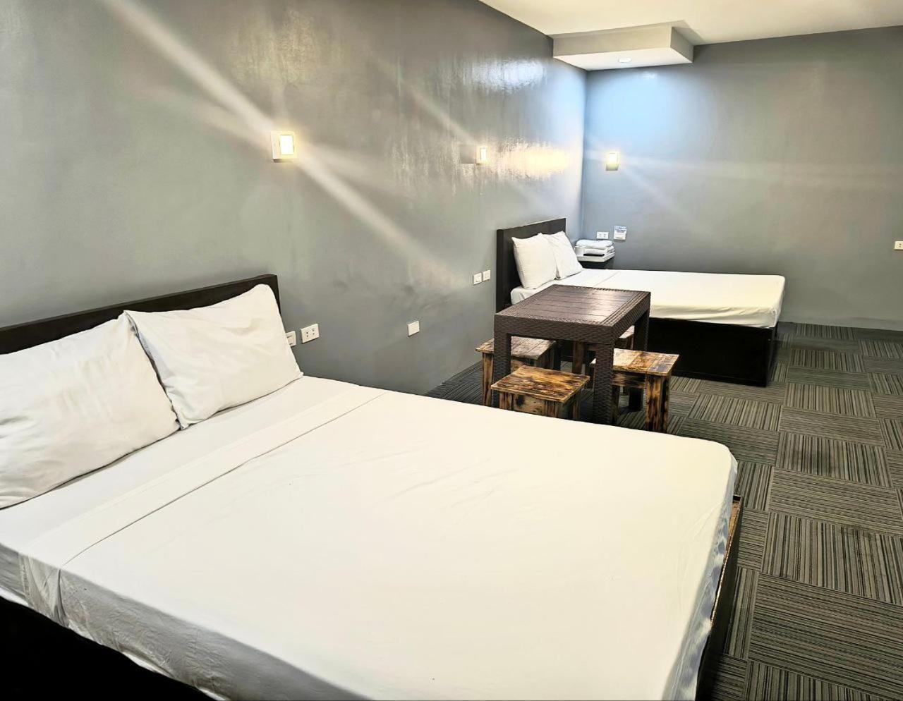 Vincent Resort Hotel Angeles Ngoại thất bức ảnh