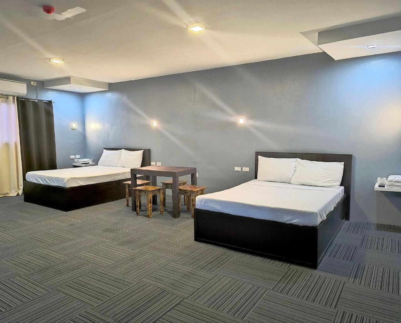 Vincent Resort Hotel Angeles Ngoại thất bức ảnh