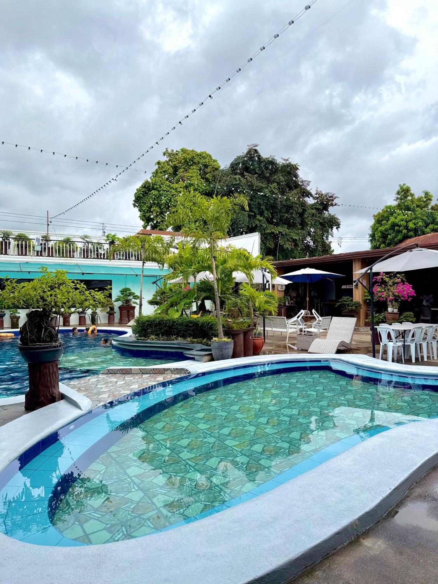 Vincent Resort Hotel Angeles Ngoại thất bức ảnh